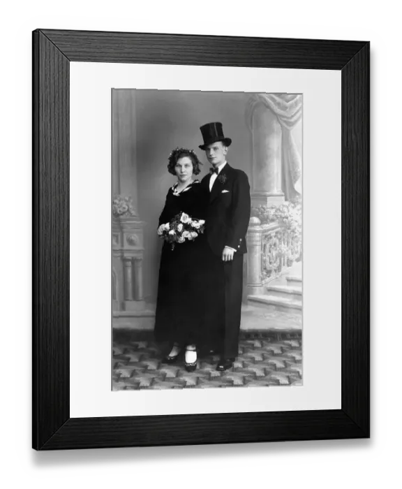 Framed Print : Wedding, Wedding Couple with Top Hat Framed Print : Wedding, Wedding Couple with Top Hat