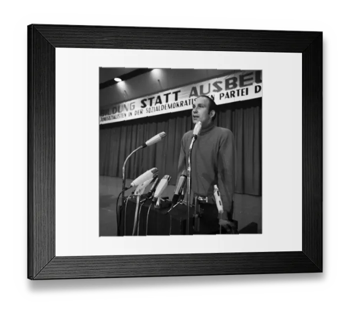 Framed Print : The Young Socialists had invited to a congress for apprentices on 28 November 1970 in Duesseldorf under the motto Framed Print : The Young Socialists had invited to a congress for apprentices on 28 November 1970 in Duesseldorf under the motto
