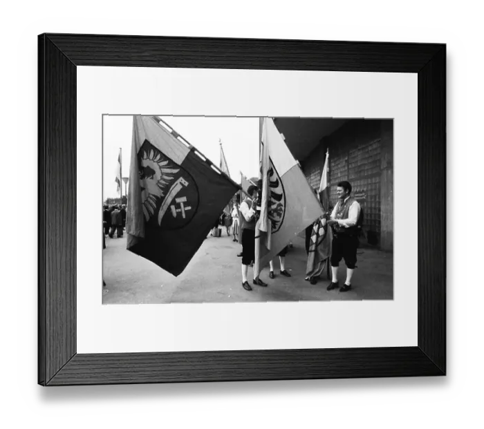 Framed Print : Meeting of displaced persons from Waldenburg