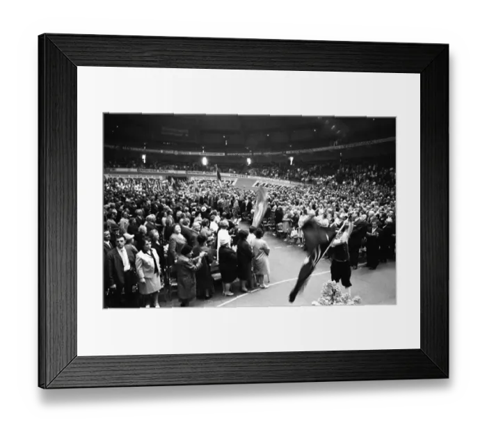 Framed Print : Meeting of displaced persons from Waldenburg
