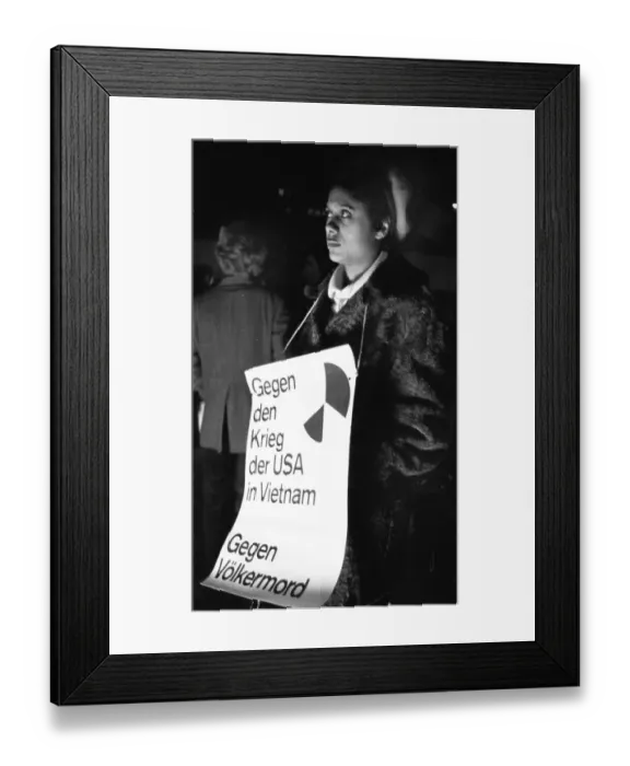 Framed Print : The 2nd Congress of the Socialist German Workers Youth (SDAJ)