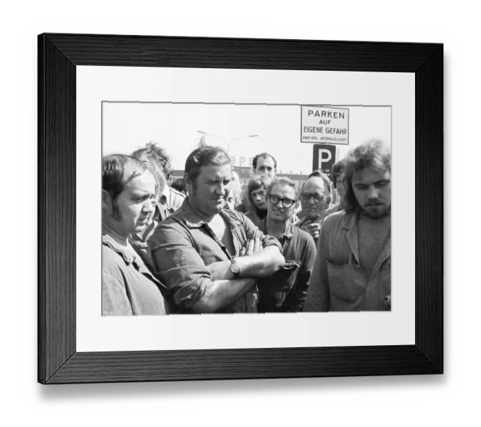 Framed Print : Many workers at the Opel factory in Bochum - here on 23 August 1973 - also took part in the wildcat strikes that swept