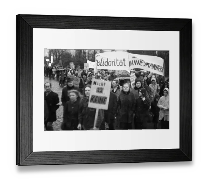 Framed Print : The dismissal of workers at the Mannesmann factory after a spontaneous strike not led by the union provoked protests by