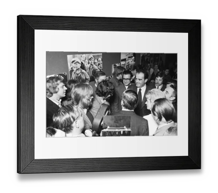Framed Print : The visit of the CP leader Georges Marchais of the French to the German communists of the DKP on 20 Framed Print : The visit of the CP leader Georges Marchais of the French to the German communists of the DKP on 20