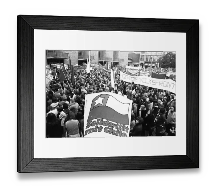 Framed Print : 5000 pupils, students and young people