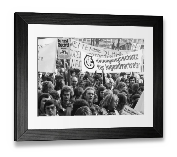 Framed Print : A demonstration initiated by the German Federation of Trade Unions (DGB) on 27 October 1973 in Cologne