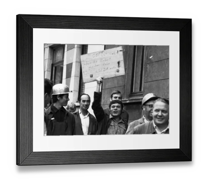 Framed Print : With a spontaneous strike on 15 August 1972 at the Friedr Framed Print : With a spontaneous strike on 15 August 1972 at the Friedr