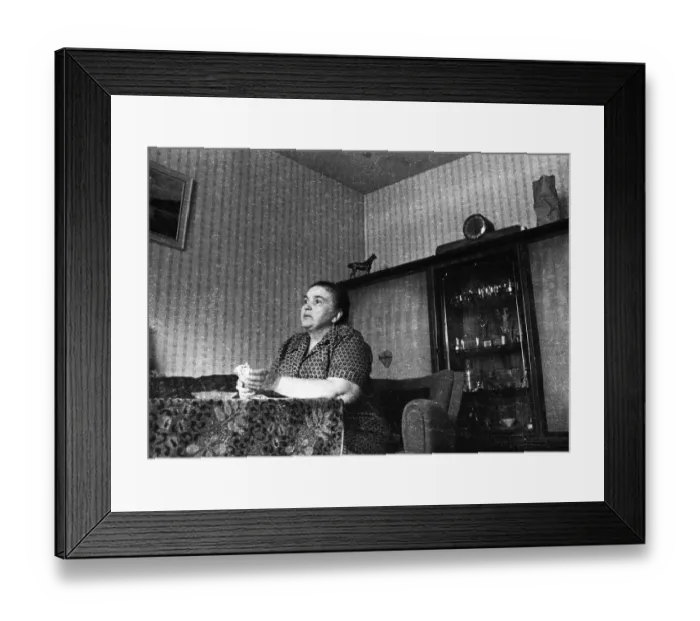 Framed Print : The residents of this old housing estate in a district of Bottrop complain Framed Print : The residents of this old housing estate in a district of Bottrop complain