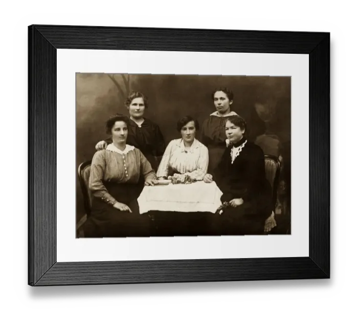 Framed Print : Women sitting at a table, historical photo around 1910