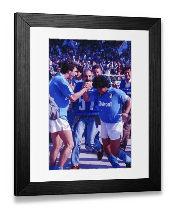 Framed Print : Careca (SSC Napoli) left thanks Diego Armando Maradona (SSC Napoli) for the temporary 1:1 equaliser Framed Print : Careca (SSC Napoli) left thanks Diego Armando Maradona (SSC Napoli) for the temporary 1:1 equaliser