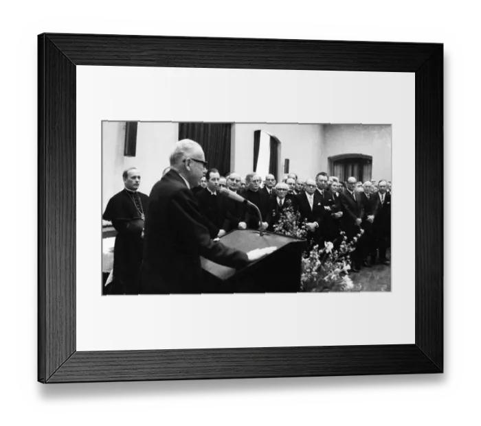 Framed Print : The visit of Federal President Gustav Heinemann and his woman Hilda to Paderborn on 9