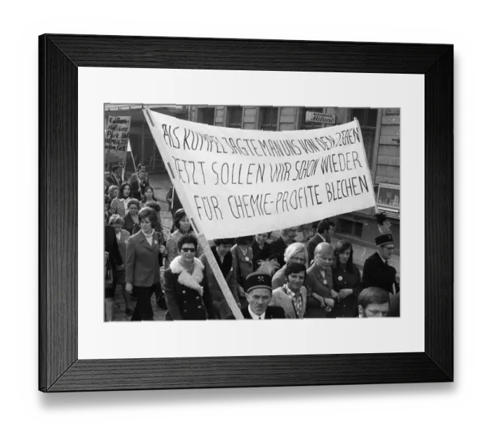 Framed Print : 2000 workers, employees and relatives demonstrated in Wuppertal on 18