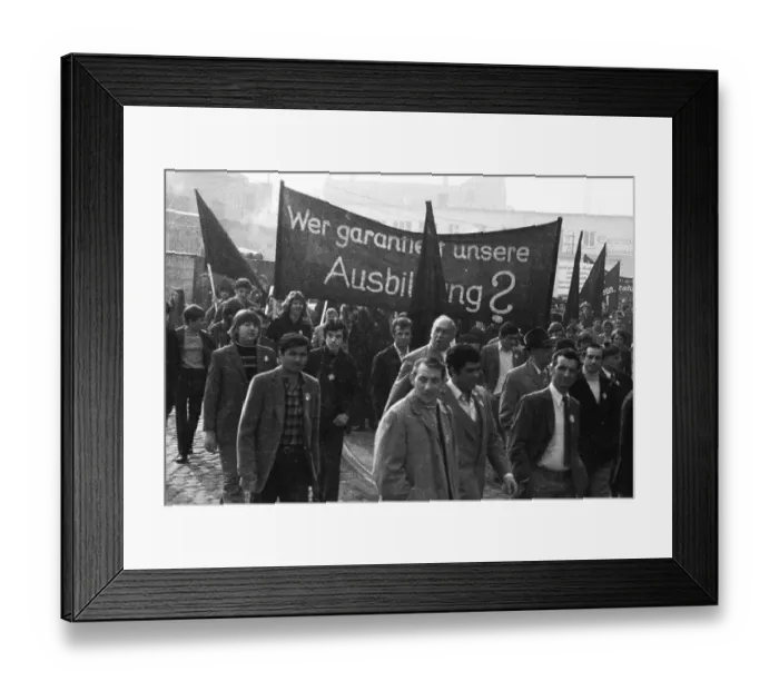 Framed Print : 2000 workers, employees and relatives demonstrated in Wuppertal on 18
