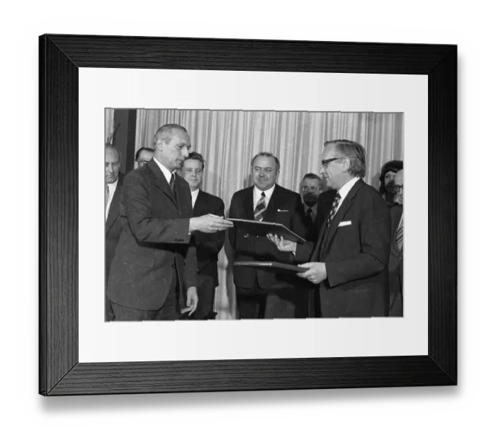 Framed Print : The Secretary of State Guenter Gaus Framed Print : The Secretary of State Guenter Gaus