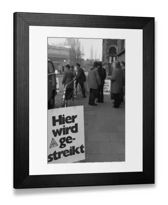 Framed Print : The collective bargaining dispute (strike) of the Industrial Union of Metalworkers (IG Metall)