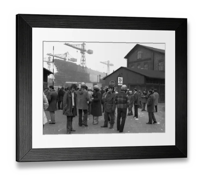 Framed Print : The collective bargaining dispute (strike) of the Industrial Union of Metalworkers (IG Metall)