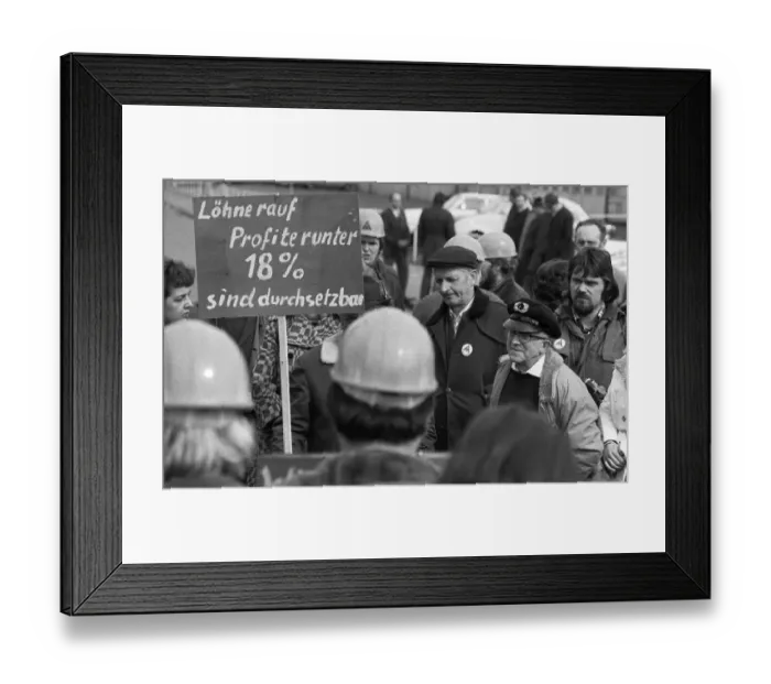 Framed Print : The strike action in the collective bargaining dispute of the Industriegewerkschaft Metall (IG Metall)