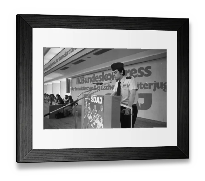 Framed Print : The IV. Federal Congress of the DKP-affiliated Socialist German Workers Youth (SDAJ) on 19 Framed Print : The IV. Federal Congress of the DKP-affiliated Socialist German Workers Youth (SDAJ) on 19