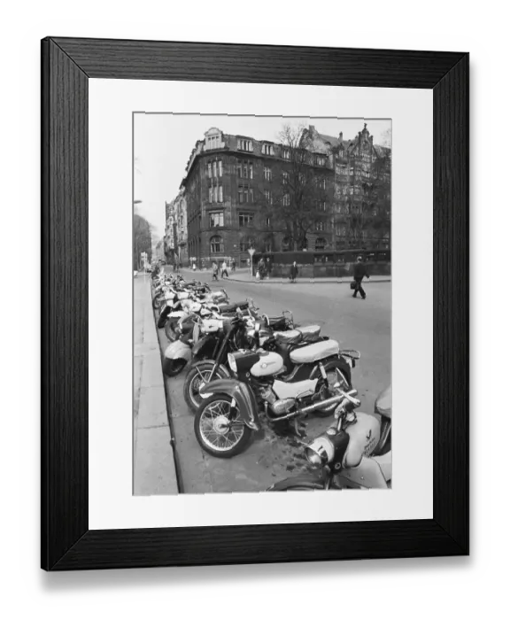 Framed Print : Life and Everyday Life in the GDR from 1 Framed Print : Life and Everyday Life in the GDR from 1