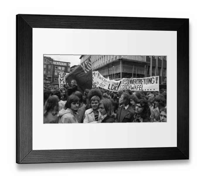 Framed Print : The Schuelermitverantwortung (SMV)