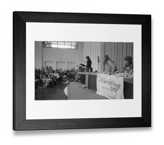 Framed Print : The Schuelermitverantwortung (SMV) Framed Print : The Schuelermitverantwortung (SMV)