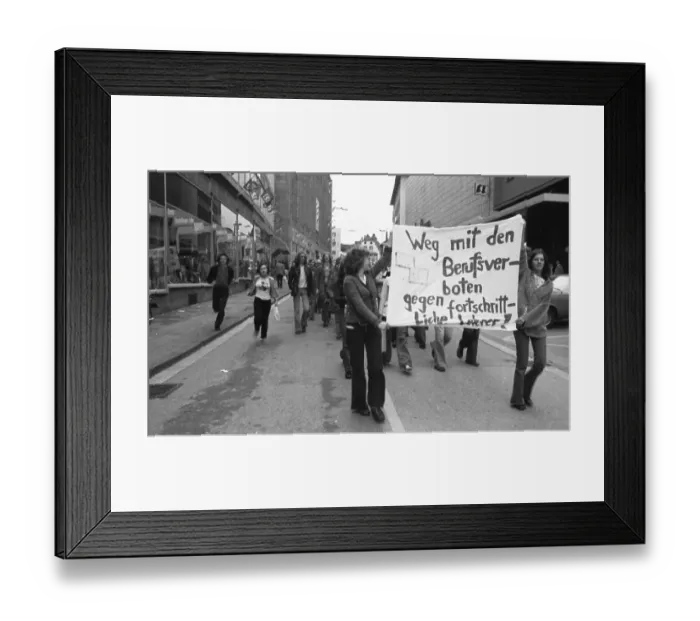 Framed Print : The Schuelermitverantwortung (SMV) Framed Print : The Schuelermitverantwortung (SMV)