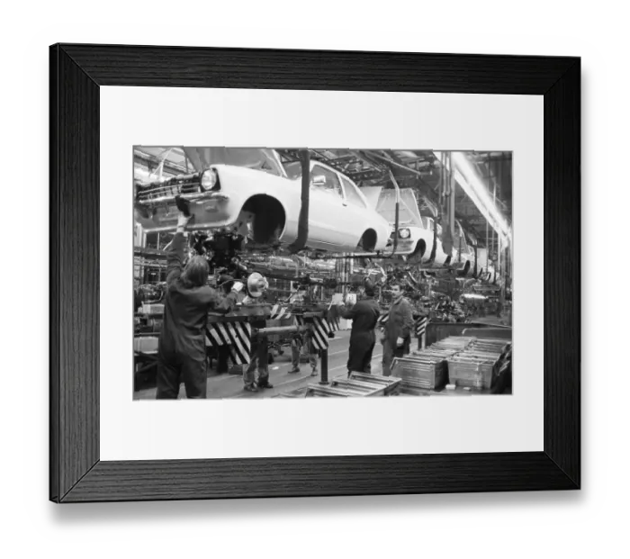 Framed Print : Production on the bodies of Opel AG vehicles in Plant I on 09