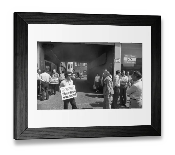 Framed Print : The printers strike in collective bargaining dispute on 7 Framed Print : The printers strike in collective bargaining dispute on 7