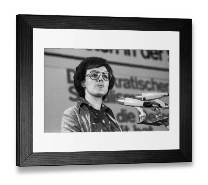 Framed Print : The Federal Congress of the Young Socialists in the SPD (Jusos) on 26 March 1976 in Dortmund Framed Print : The Federal Congress of the Young Socialists in the SPD (Jusos) on 26 March 1976 in Dortmund