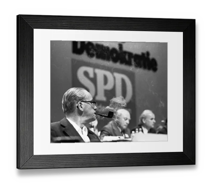 Framed Print : The Party Congress of the Social Democratic Party of Germany (SPD) on 18 Framed Print : The Party Congress of the Social Democratic Party of Germany (SPD) on 18