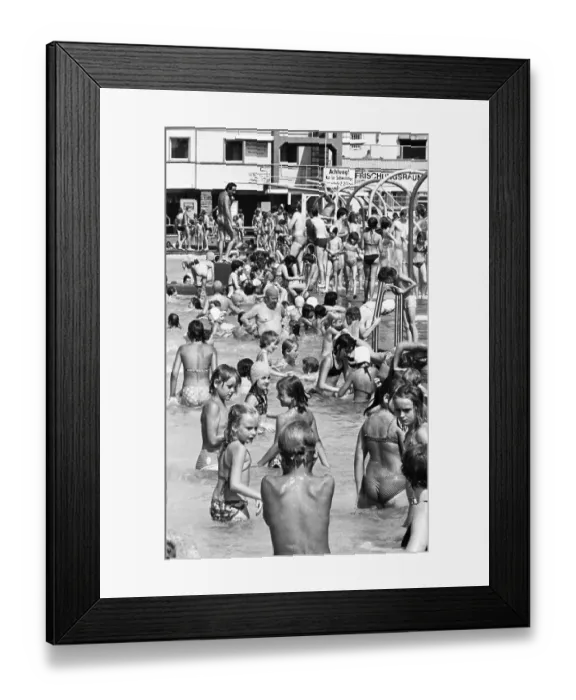 Framed Print : The summer of 1976 brought lots of sunshine and full swimming pools