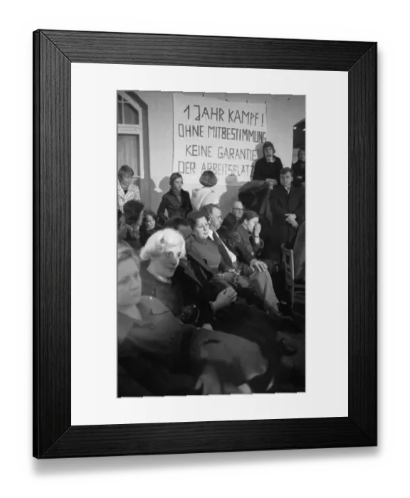 Framed Print : The workers in the cement industry had an unusual Framed Print : The workers in the cement industry had an unusual
