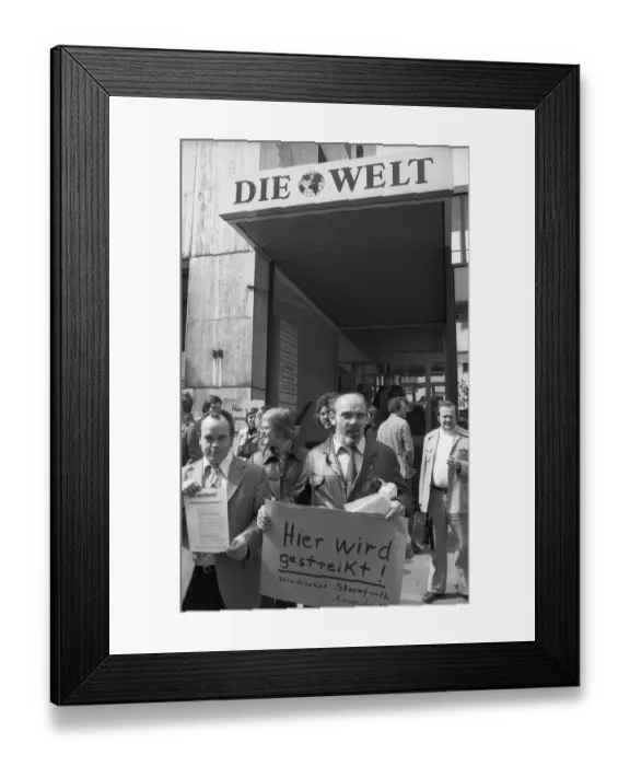 Framed Print : Strike of the IG Druck und Papier at the newspaper Die Welt on 28