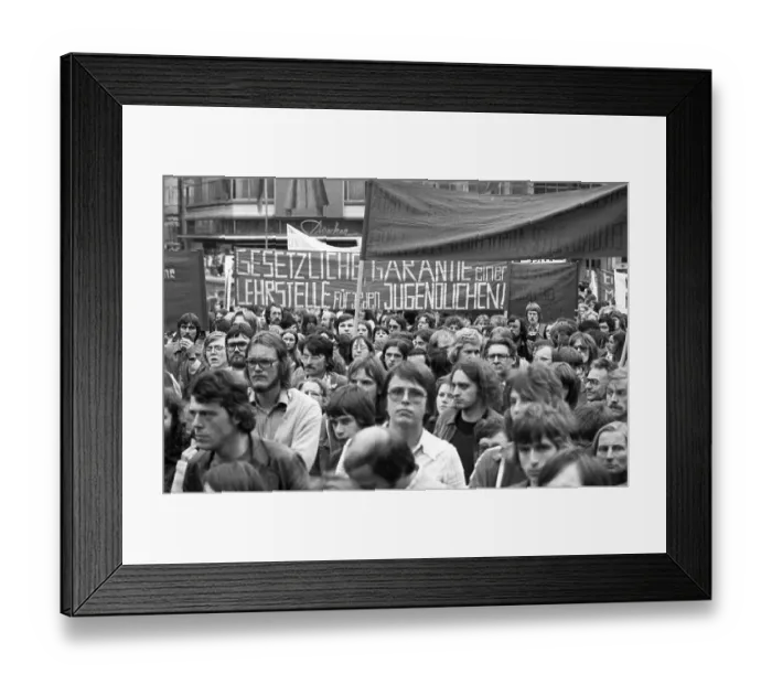 Framed Print : The Education, Science Union (GEW) demonstrated against teacher unemployment on 12 Framed Print : The Education, Science Union (GEW) demonstrated against teacher unemployment on 12