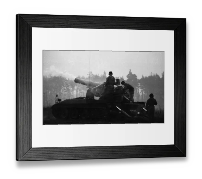 Framed Print : Bundeswehr practice shooting on 27