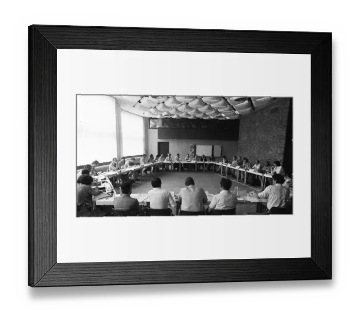 Framed Print : An international conference dealt with a German issue