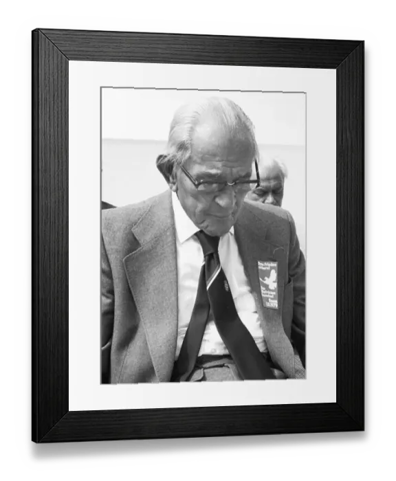 Framed Print : Several thousand demonstrators came to protest for disarmament and peace in Vietnam on Anti-War Day Framed Print : Several thousand demonstrators came to protest for disarmament and peace in Vietnam on Anti-War Day