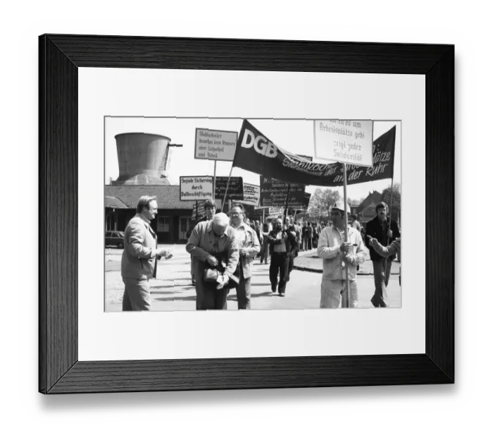 Framed Print : Fear of losing their jobs due to the merger of Hoesch AG with the Dutch steel company Hoogovens drove the steelworkers