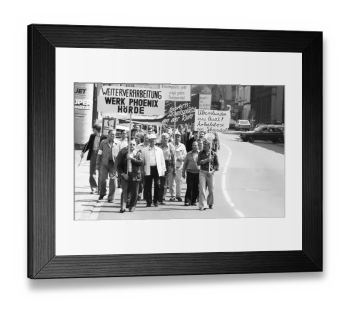 Framed Print : Fear of losing their jobs due to the merger of Hoesch AG with the Dutch steel company Hoogovens drove the steelworkers