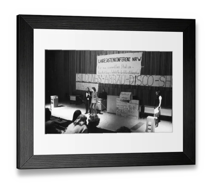 Framed Print : Following a conference of student councils (ASTA)