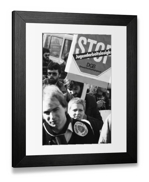 Framed Print : Following a call by the German Federation of Trade Unions (DGB) Framed Print : Following a call by the German Federation of Trade Unions (DGB)