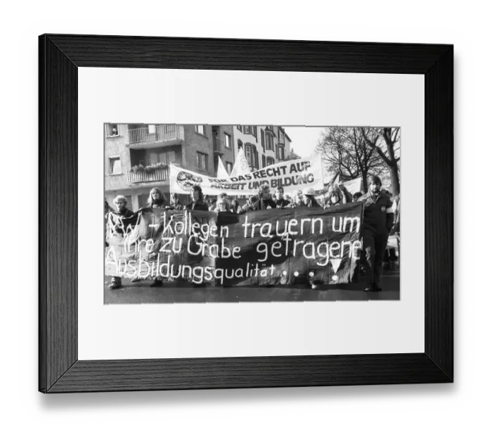 Framed Print : Following a call by the German Federation of Trade Unions (DGB)