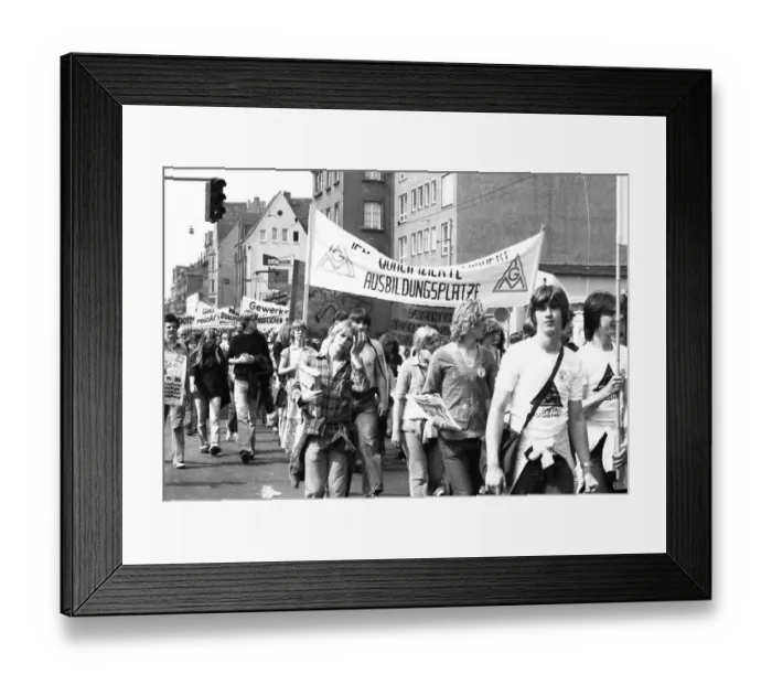Framed Print : The Whitsun Youth Meeting of the trade union youth was not limited to camping