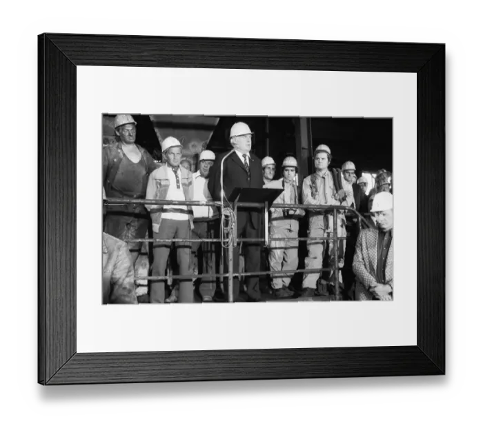 Framed Print : With the last dog the coal mine Waltrop ended its coal feeding in the coalfield on 29