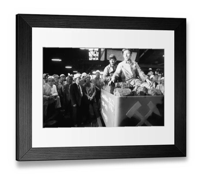 Framed Print : With the last dog the coal mine Waltrop ended its coal feeding in the coalfield on 29