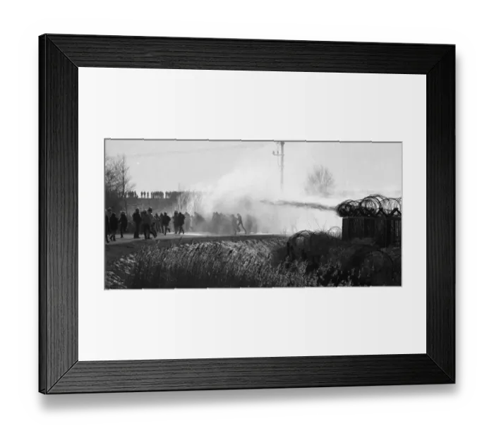 Framed Print : About 100, 000 demonstrators, peaceful and violent