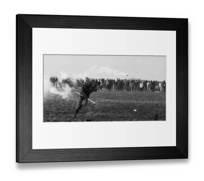Framed Print : About 100, 000 demonstrators, peaceful and violent
