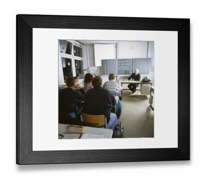 Framed Print : Lessons in the 2nd educational pathway Framed Print : Lessons in the 2nd educational pathway