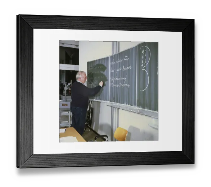Framed Print : Lessons in the 2nd educational pathway Framed Print : Lessons in the 2nd educational pathway