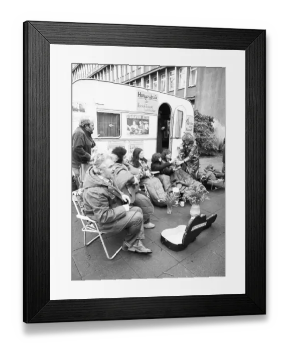 Framed Print : In a hunger strike to secure the jobs of steelworkers at Hoesch AG